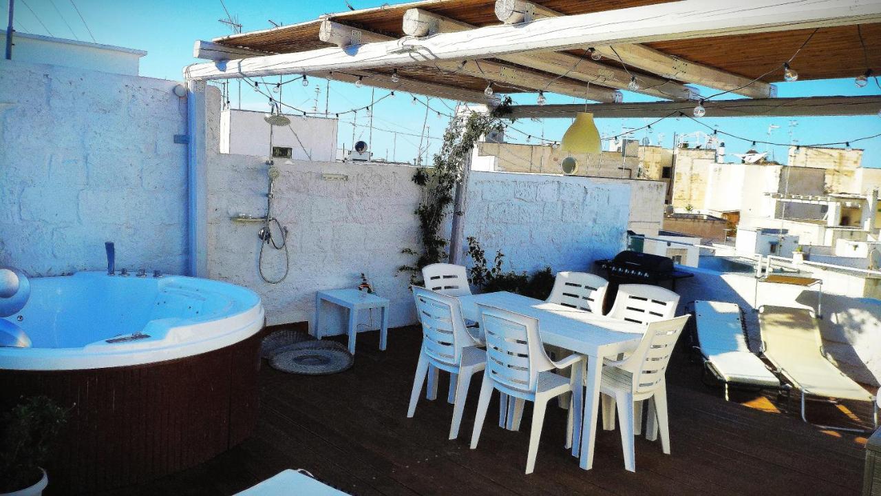 Amalfi Pool Suite - Puglia Mia Apartments Monopoli Εξωτερικό φωτογραφία