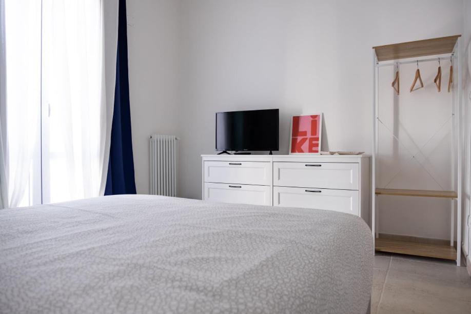 Amalfi Pool Suite - Puglia Mia Apartments Monopoli Εξωτερικό φωτογραφία