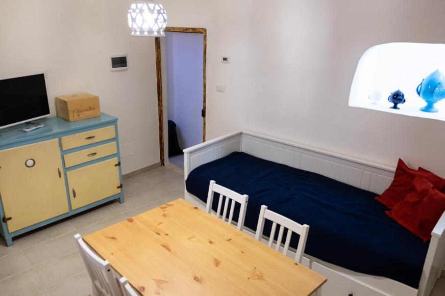 Amalfi Pool Suite - Puglia Mia Apartments Monopoli Εξωτερικό φωτογραφία